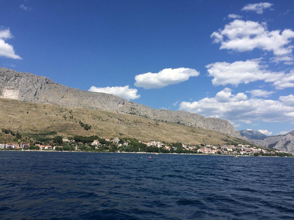 Hotel Pansion Begic Omiš Esterno foto