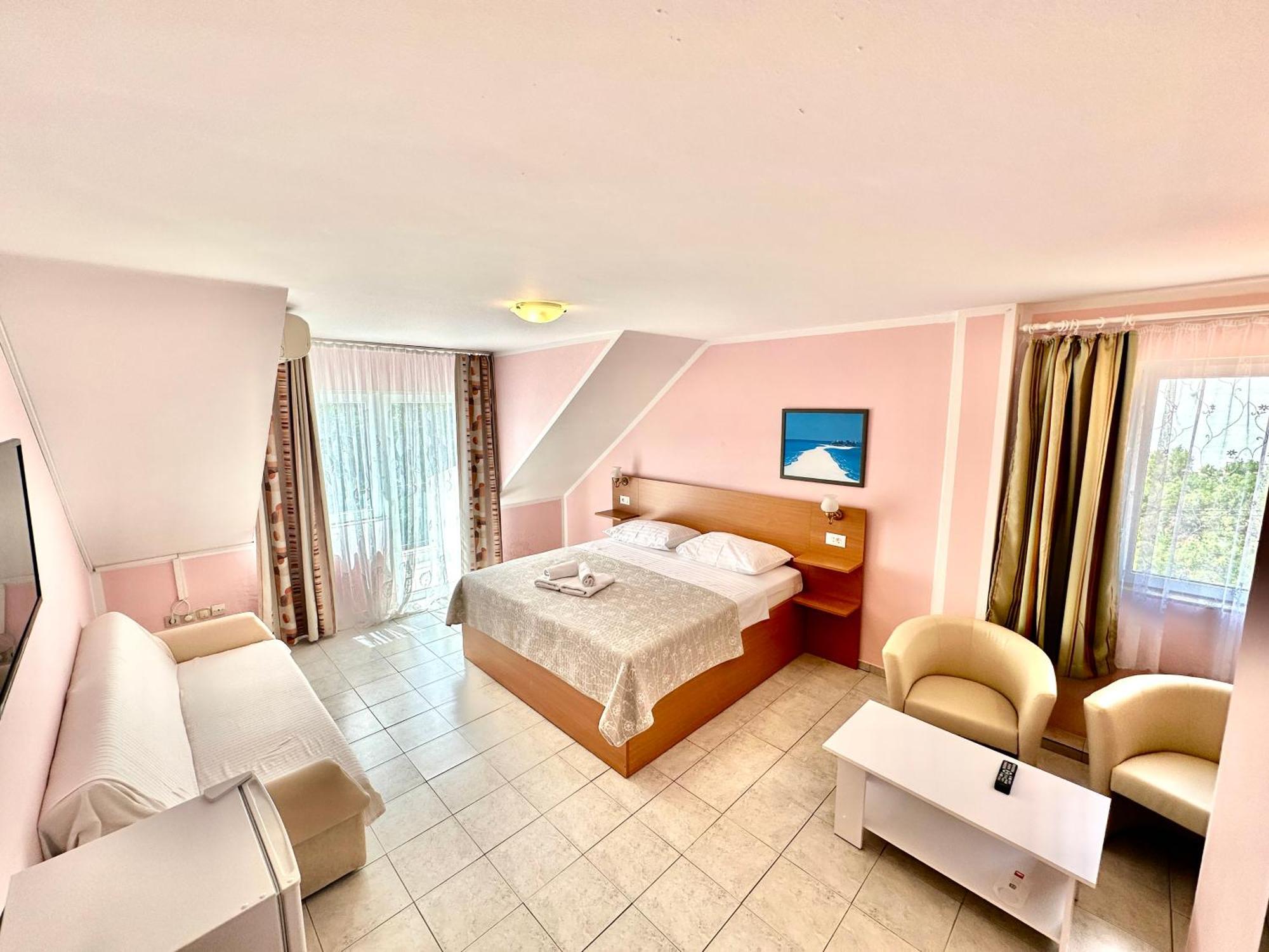 Hotel Pansion Begic Omiš Esterno foto